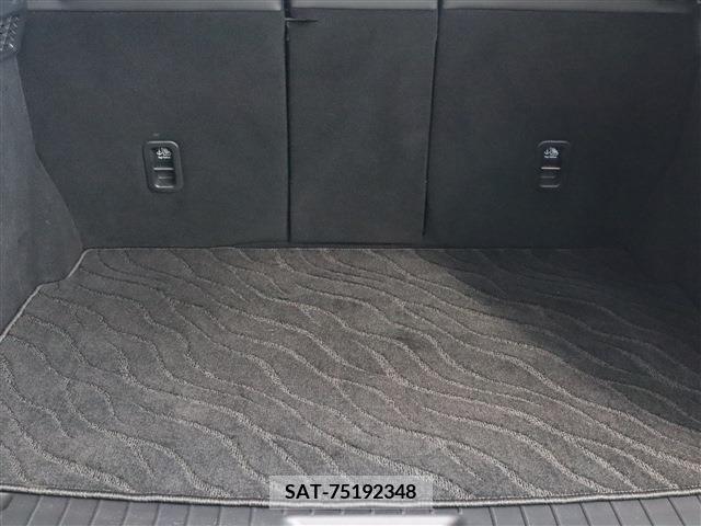 Mazda CX-60 2023-06 241307-17