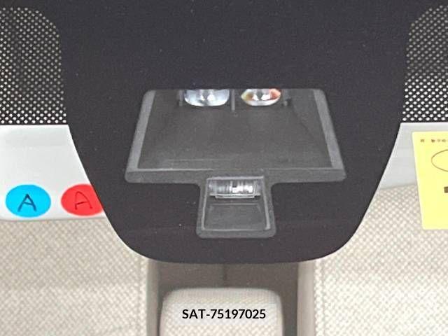 Suzuki LAPIN 2015-12 305639-1