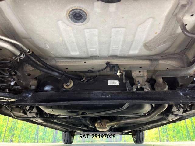 Suzuki LAPIN 2015-12 305639-17