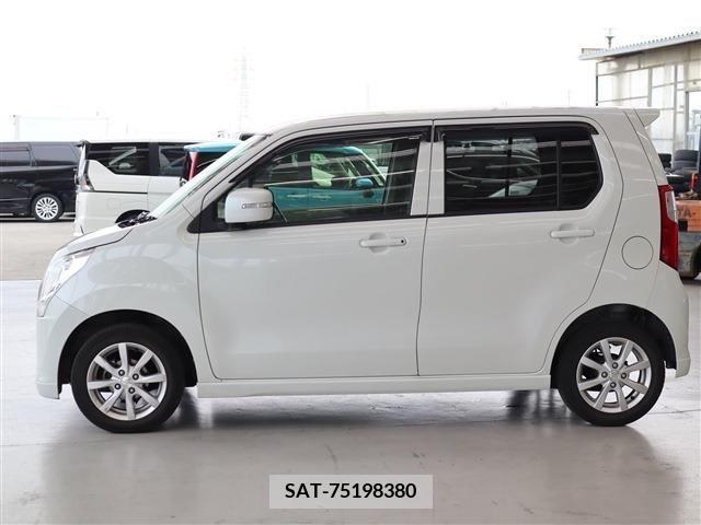 Suzuki WAGON R 2014-05 373659-21