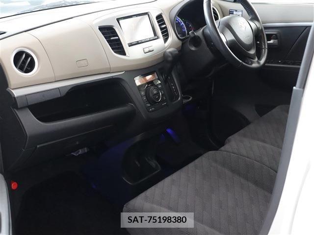 Suzuki WAGON R 2014-05 373659-12