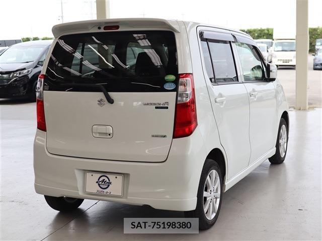 Suzuki WAGON R 2014-05 373659-5