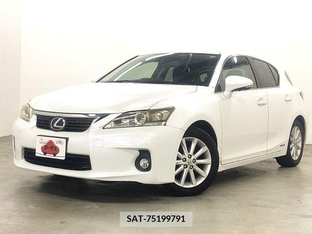 Lexus CT 2011-03 322643-0