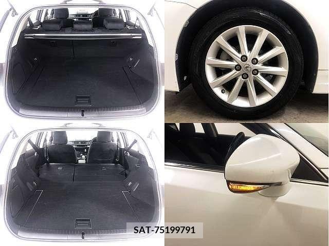 Lexus CT 2011-03 322643-7