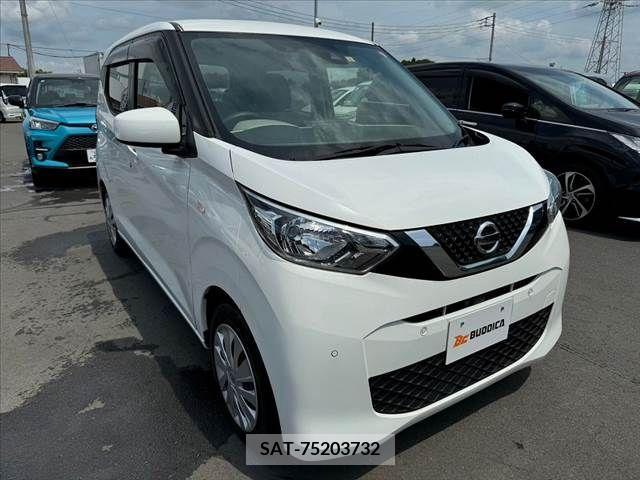 Nissan DAYZ 2019-06 353384-7