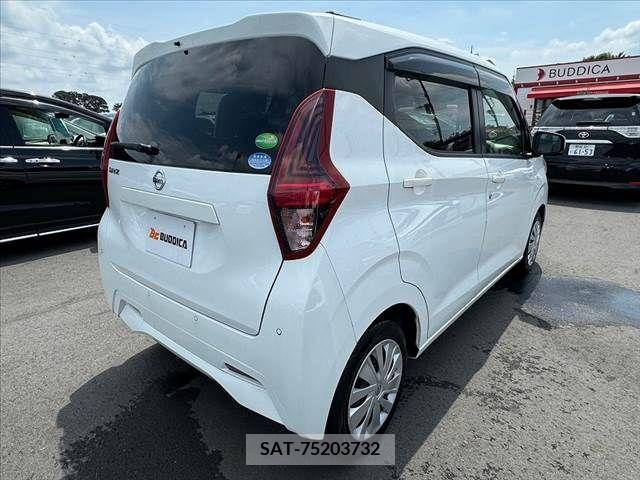 Nissan DAYZ 2019-06 353384-12