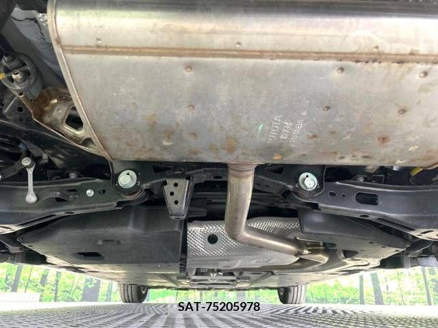 Toyota PRIUS 2017-03 281875-19