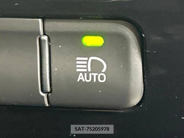 Toyota PRIUS 2017-03 281875-7