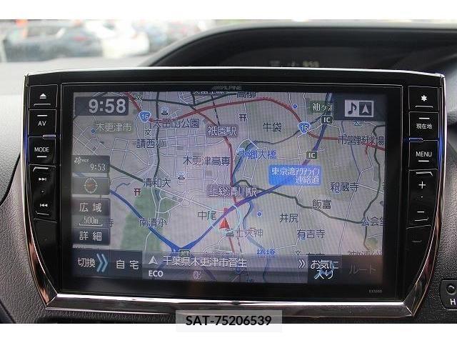 Toyota VOXY 2014-02 245792-1