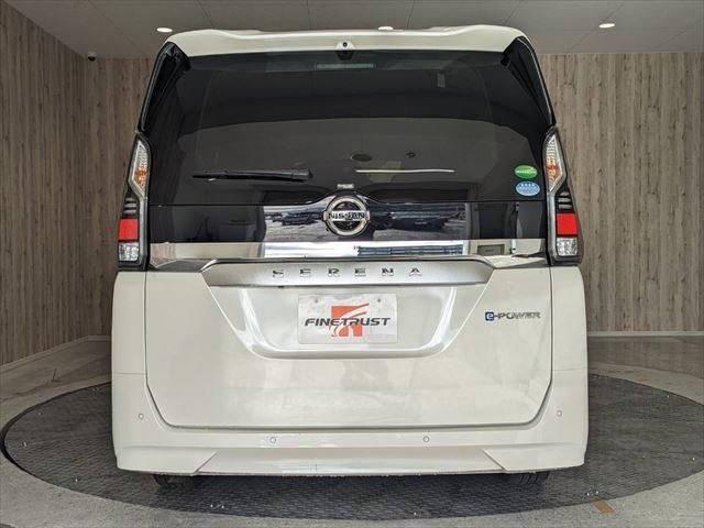 Nissan SERENA 2018-11 187650-5