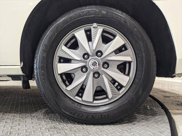 Nissan SERENA 2018-11 187650-15