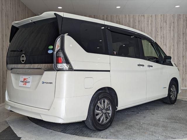 Nissan SERENA 2018-11 187650-4