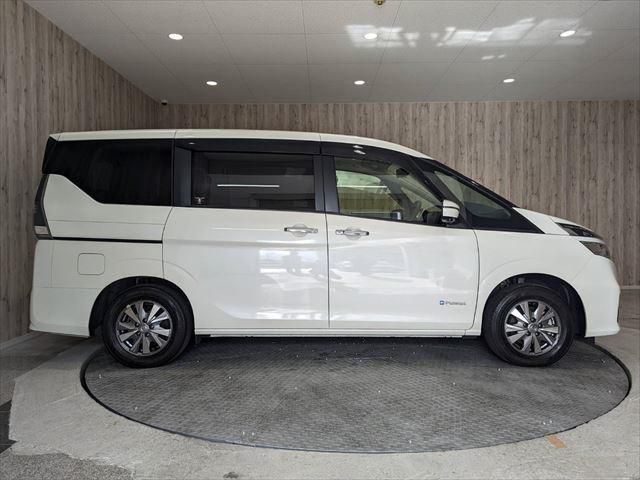 Nissan SERENA 2018-11 187650-3