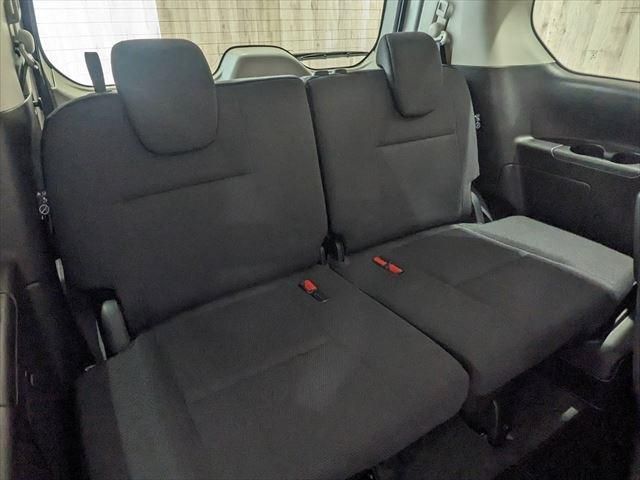 Nissan SERENA 2018-11 187650-21