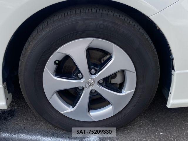 Toyota PRIUS 2013-08 282212-25