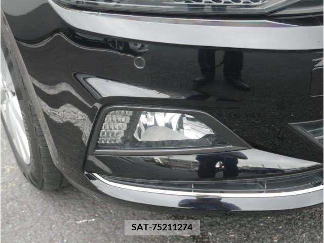 VolksWagen POLO 2018-03 370746-11