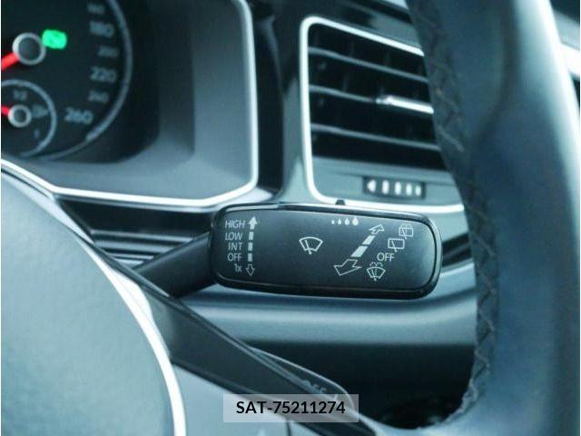 VolksWagen POLO 2018-03 370746-19