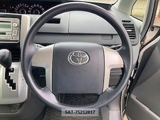 Toyota VOXY 2010-02 201823-13