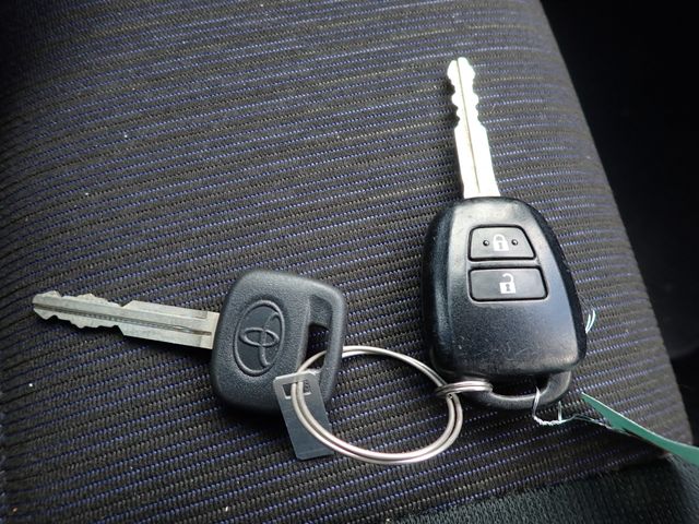 Toyota COROLLA FIELDER 2018-05 194655-18