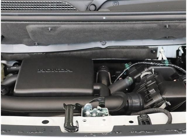 Honda N BOX 2023-05 190345-18