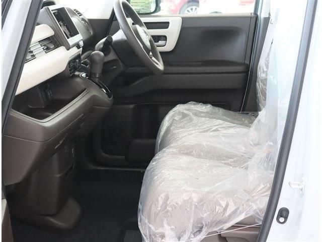 Honda N BOX 2023-05 190345-27