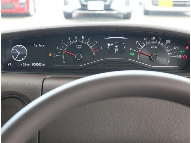 Honda N BOX 2023-05 190345-4