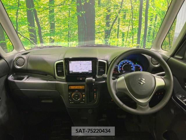 Suzuki SPACIA 2014-06 312180-1