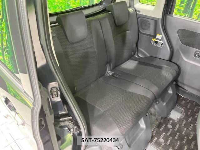 Suzuki SPACIA 2014-06 312180-9