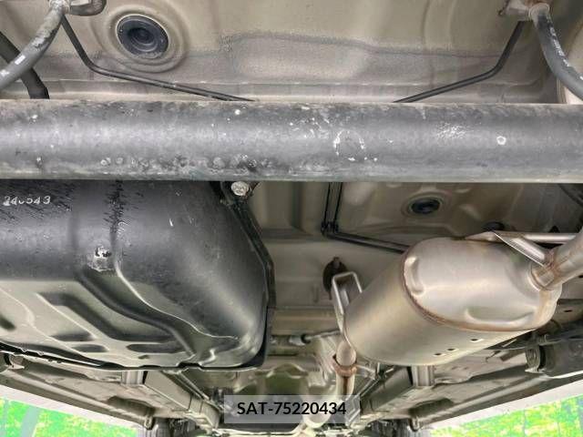 Suzuki SPACIA 2014-06 312180-18