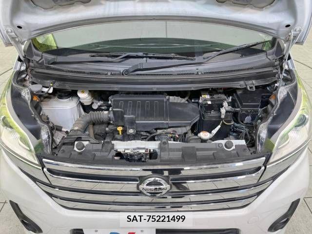 Nissan DAYZ 2015-09 359136-18