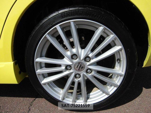 Suzuki SWIFT 2014-03 214889-26
