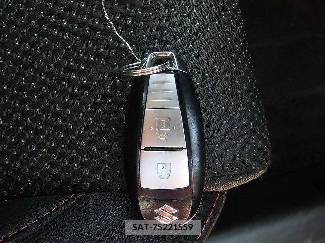 Suzuki SWIFT 2014-03 214889-27