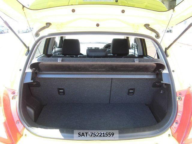 Suzuki SWIFT 2014-03 214889-17
