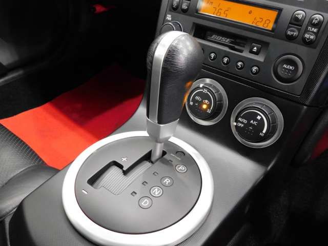 Nissan FAIRLADY Z 2006-01 17502-12