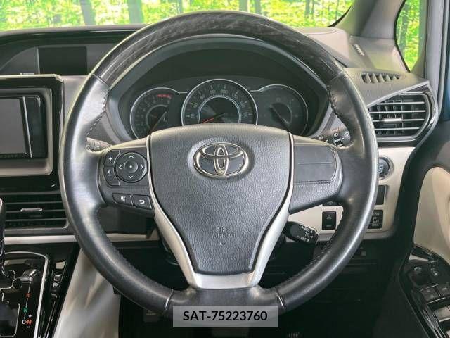 Toyota NOAH 2021-03 365147-12