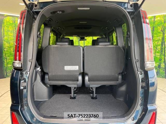 Toyota NOAH 2021-03 365147-11
