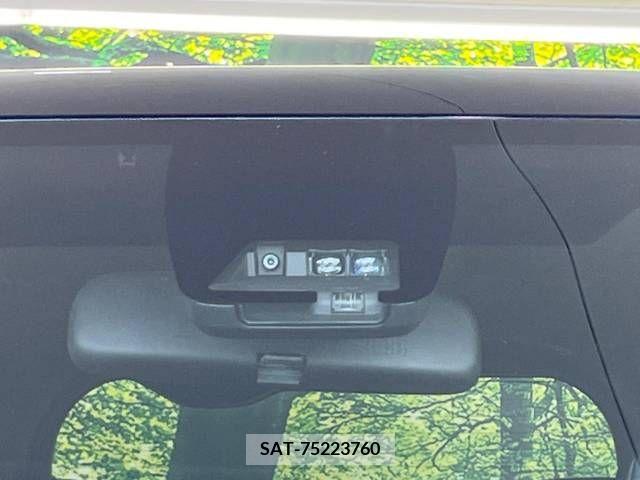 Toyota NOAH 2021-03 365147-2