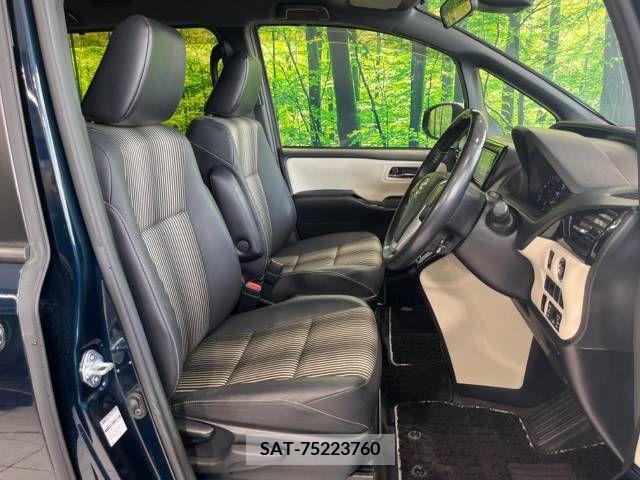 Toyota NOAH 2021-03 365147-8