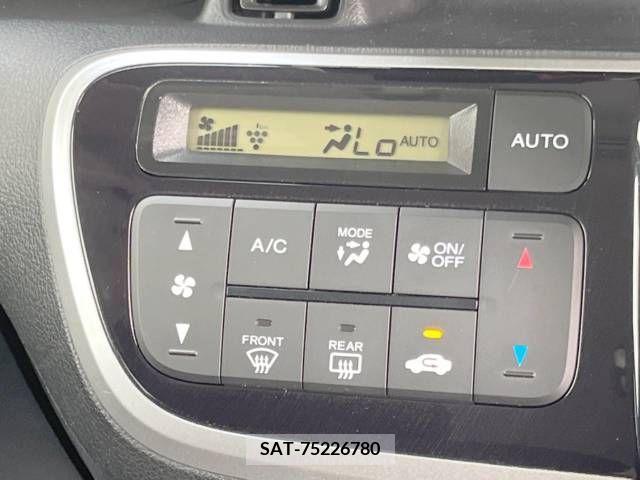 Honda N BOX 2015-09 306772-6