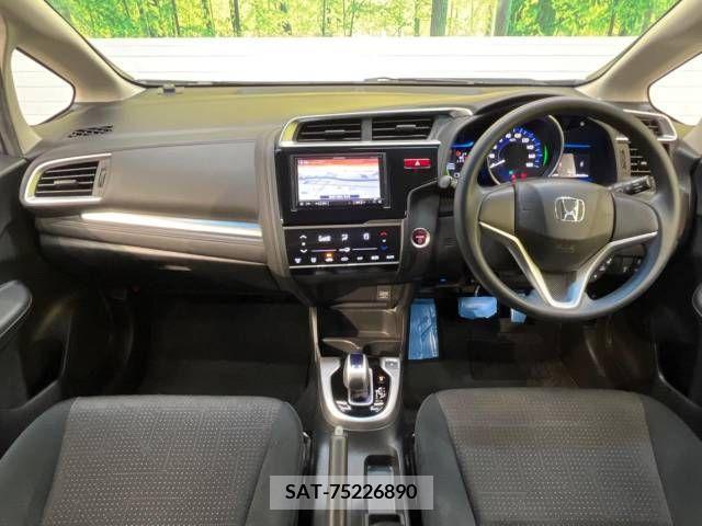 Honda FIT HYBRID 2015-06 350885-1