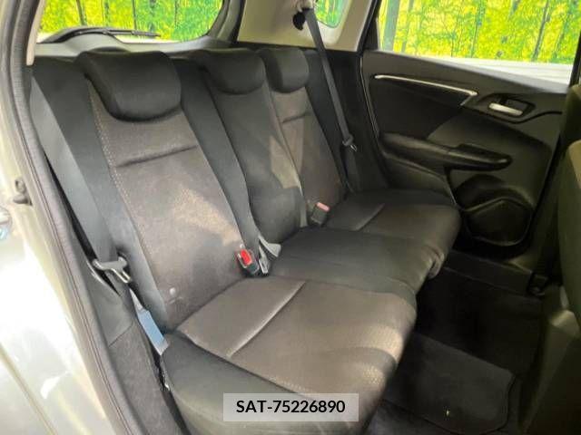 Honda FIT HYBRID 2015-06 350885-9