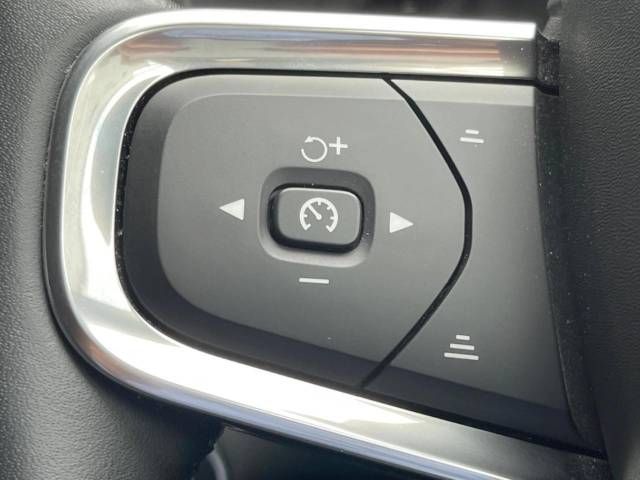Volvo XC40 2019-05 13286-9