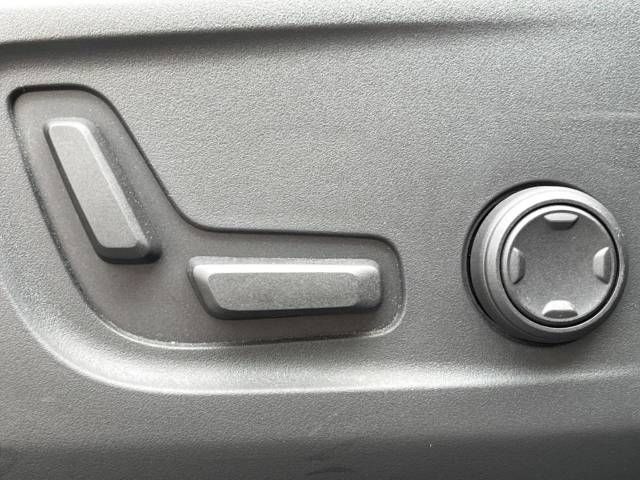 Volvo XC40 2019-05 13286-12