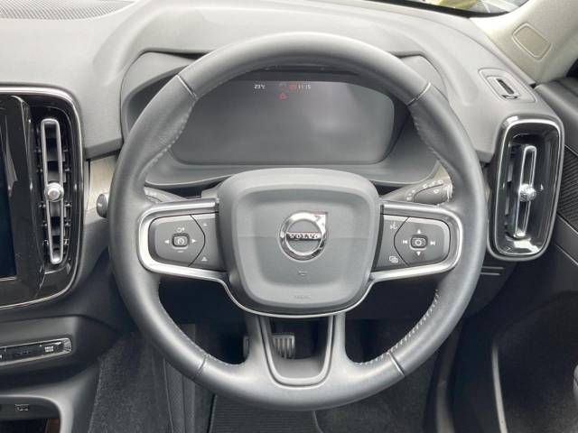 Volvo XC40 2019-05 13286-8