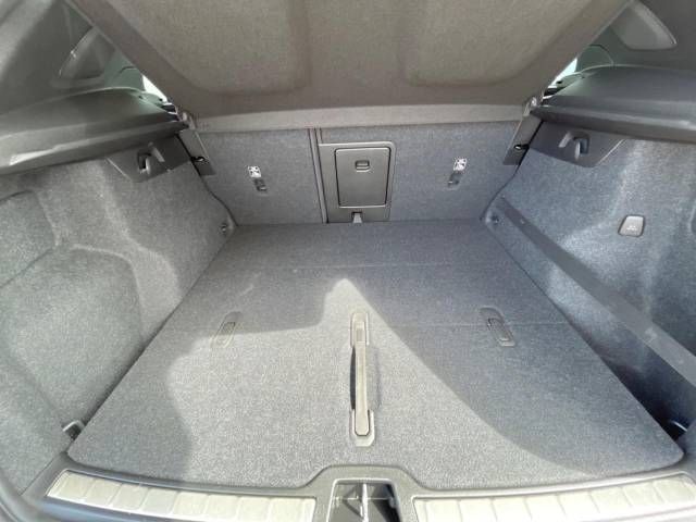 Volvo XC40 2019-05 13286-13