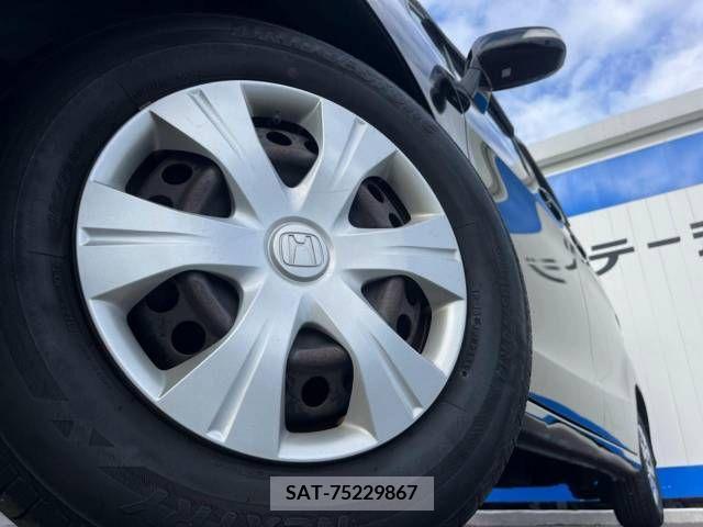 Honda FREED SPIKE 2013-03 247773-13