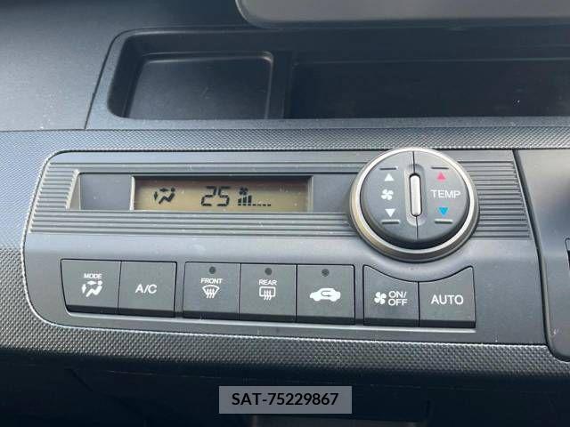 Honda FREED SPIKE 2013-03 247773-4