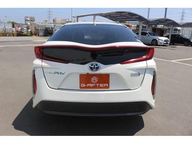Toyota PRIUS PHV 2017-03 8717-3