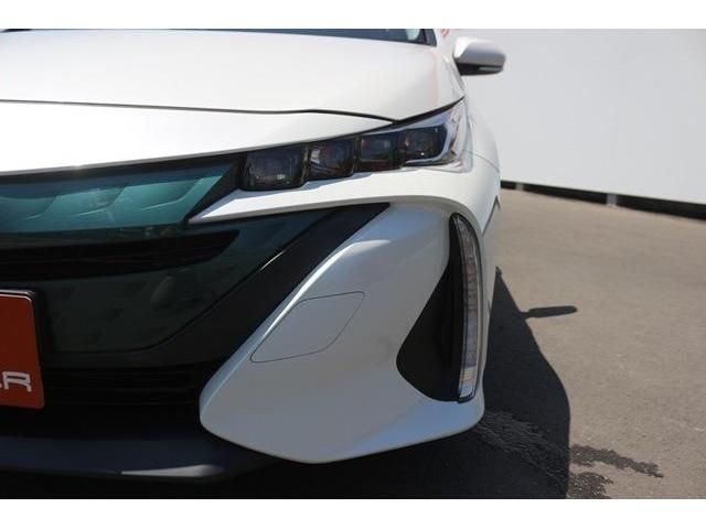 Toyota PRIUS PHV 2017-03 8717-4