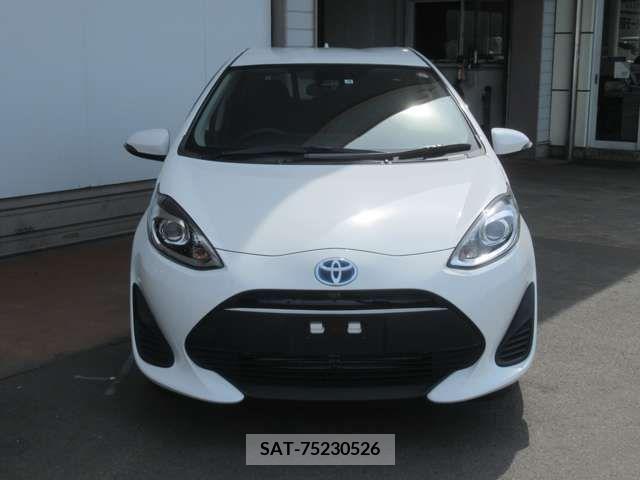 Toyota AQUA 2019-05 314083-1